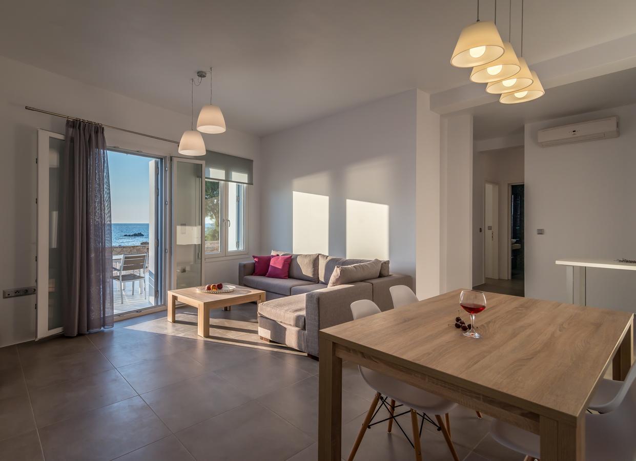 Milos Waves Luxury Apartments Поллония Экстерьер фото